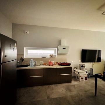 Центральна вул.