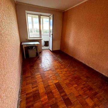 Миколи Міхновського вул., 1