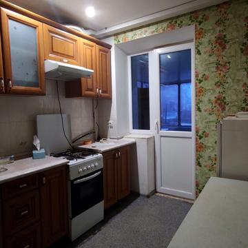 Камянецька вул., 68