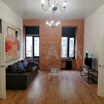 Євгена Чикаленка вул. (Пушкінська), 10