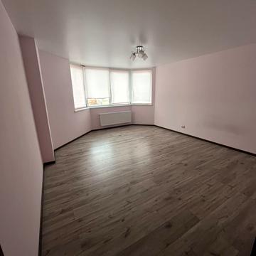 Будівельників вул., 5/2