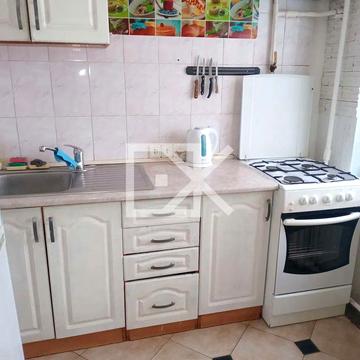 Богатирська вул., 20