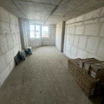 Будівельників вул., 4/2