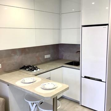 Княгині Ольги вул., 100л