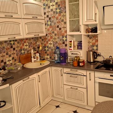 Олени Пчілки вул., 4