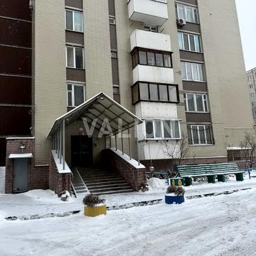 Павла Тичини просп., 10