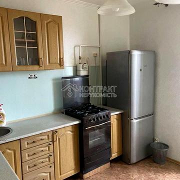 Сухумська вул., 24