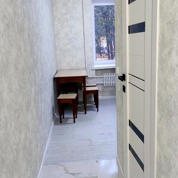 Романа Шухевича вул. (Курчатова), 13