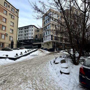 Дмитра Ковальова вул., 20