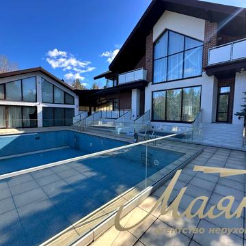 Ивана Франка, 88