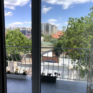 Валерія Самофалова вул. (Каманіна)