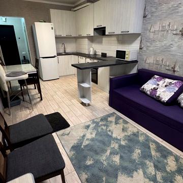 Полковника Гуляєва просп. (Маршала Жукова), 111