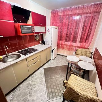 Писаржевського вул., 11