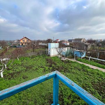 Радосная, 16