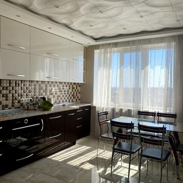 Добровольців вул. (Маршала Говорова), 10/6