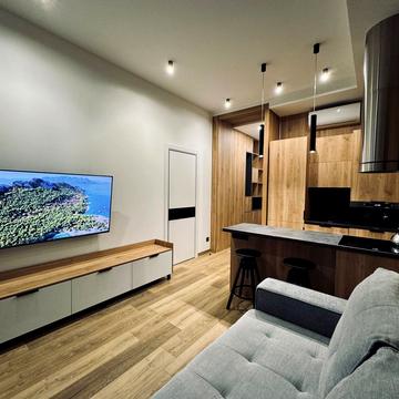 Сімферопольська вул., 2-Н