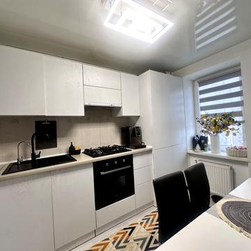 Південний бульв., 38