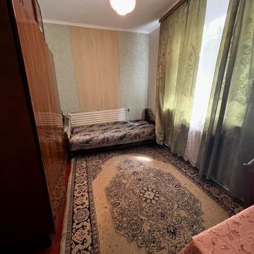 Героїв Крут вул. (Червоних Курсантів)