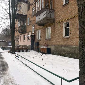 Биківський пров., 9