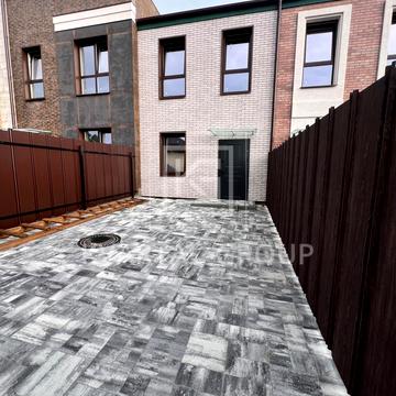 Виноградна