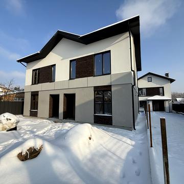 Українська вул.