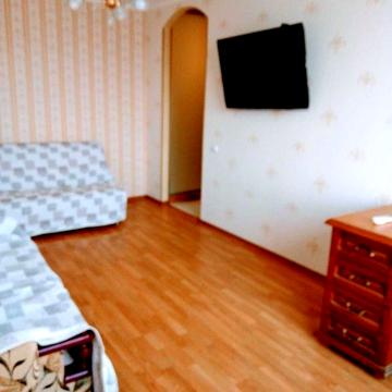 Академіка Вернадського бульв., 87