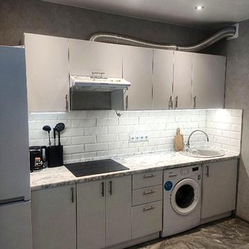 Українська вул., 6