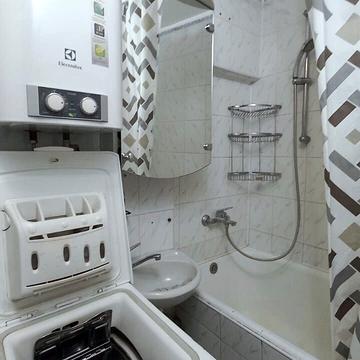 Володимира Івасюка просп. (Героїв Сталінграду), 9-А