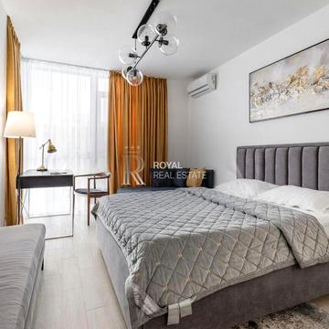 Джона Маккейна вул. (Івана Кудрі), 1-Б