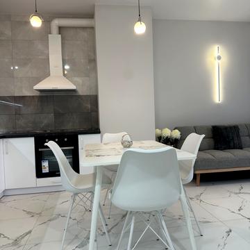 Фонтанська дорога вул., (Будинок 4)