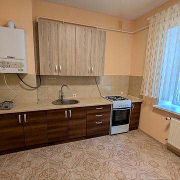 Гетьмана Виговського вул., 49