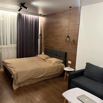 Карла Мікльоша вул., 13