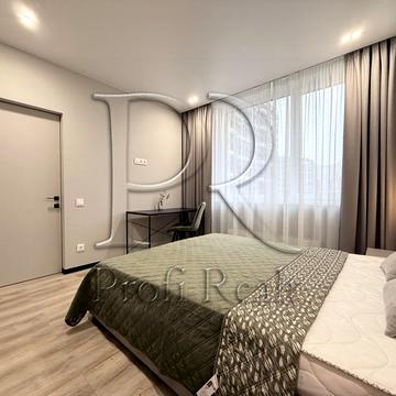 Родини Крістерів вул., 16