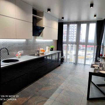 Микільсько-Слобідська вул., 8