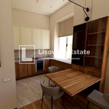 Музейний пров., 8-Б