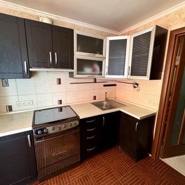 Мазепи просп., 6