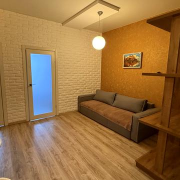 Генуезька вул., 5