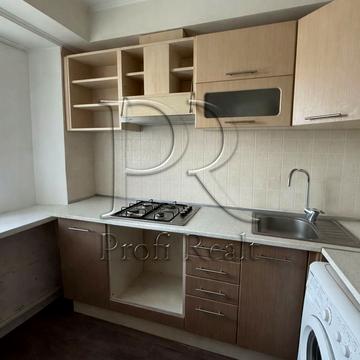 Олександра Бринжали вул. (Тешебаєва), 60