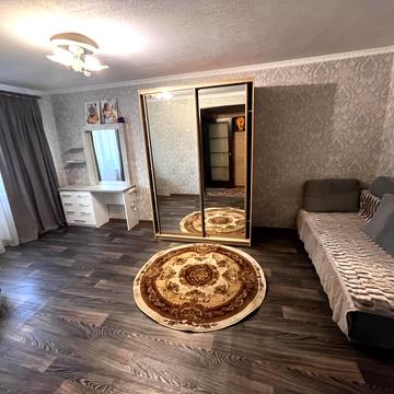 Богдана Хмельницького просп. (Героїв Сталінграда), 12-А