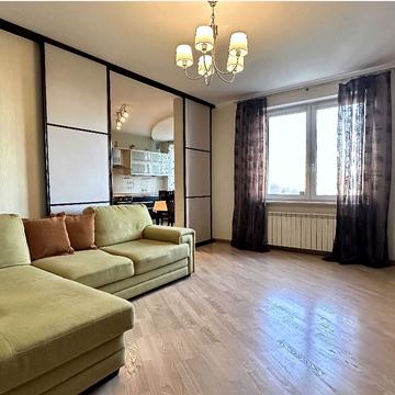 Феодосійський пров., 14