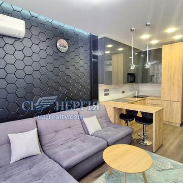 Ділова вул. (Димитрова), 1/2