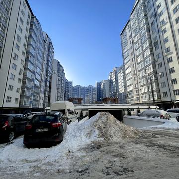 Височана вул., 18