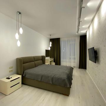 Саперне Поле вул., 3