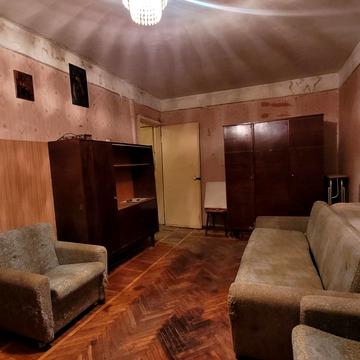 Каденюка вул., 8б