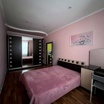 Василя Барки вул. (Комбрига Петрова), 29