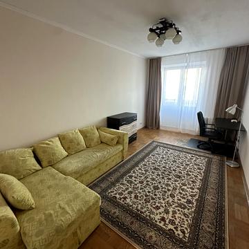 Михайла Стельмаха вул., 7/2