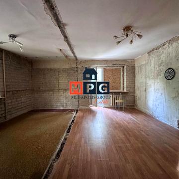 Отакара Яроша вул., 7