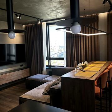 Зарічна вул., 2 к1