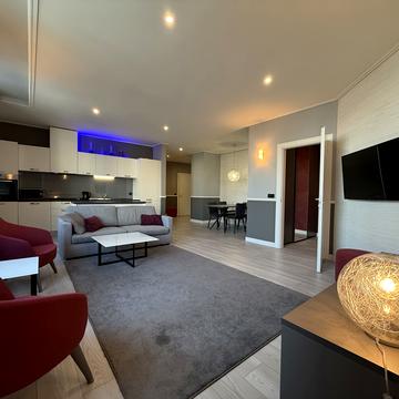 Антоновича вул. (Горького), 44