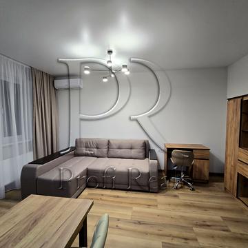 Васильківська вул., 37-Г